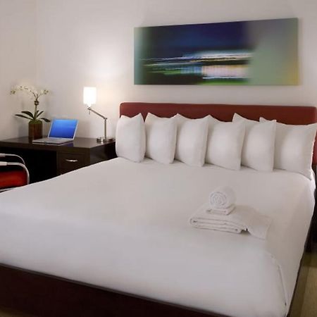 Pacific Inn Eco Central Gurgaon Eksteriør bilde