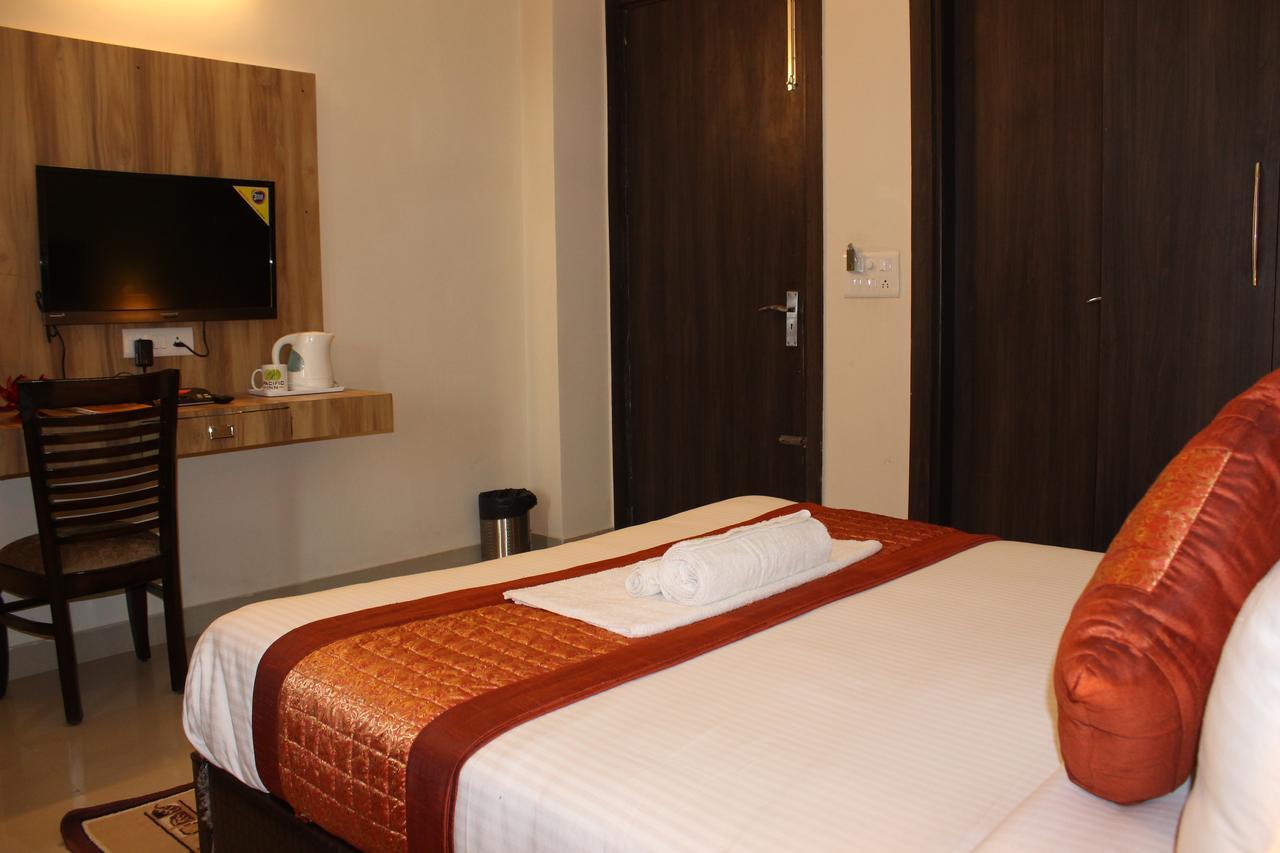 Pacific Inn Eco Central Gurgaon Eksteriør bilde